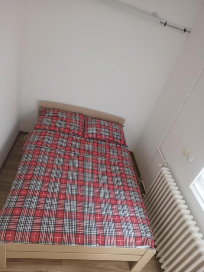 Appartamento Stan Na Dan Im Užice Esterno foto